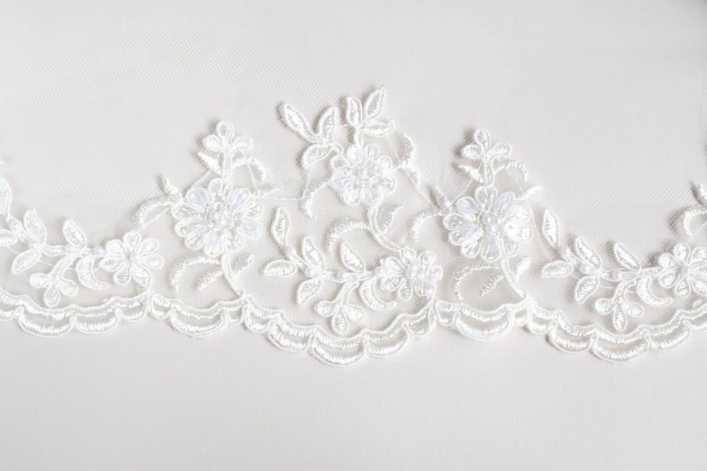 Lace Fingertip Wedding Veil