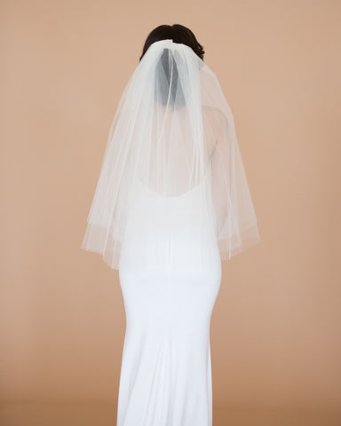 One Tier Sparkle and Pearl Veil