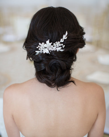 Dainty Silver and Pearl Hair Comb with Crystals